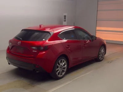 Mazda AXELA  с аукциона в Японии