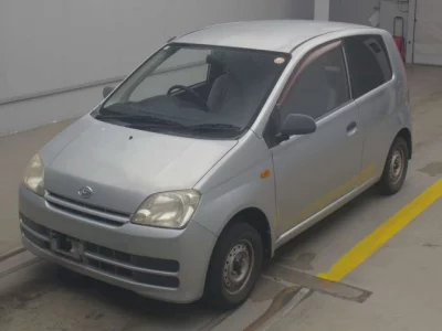 Daihatsu MIRA  с аукциона в Японии