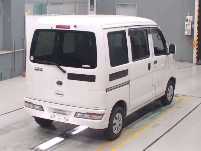 Toyota PIXIS VAN  с аукциона в Японии