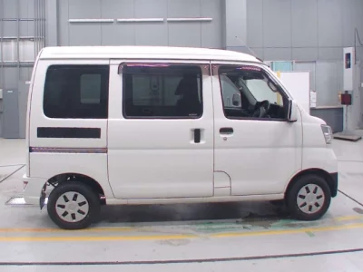 Toyota PIXIS VAN  с аукциона в Японии