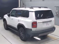Toyota LAND CRUISER лот № 30288 оценка 6  с аукциона в Японии 5