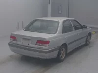 Toyota CARINA лот № 34 оценка 3  с аукциона в Японии 1