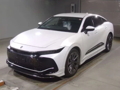 Toyota CROWN CROSSOVER