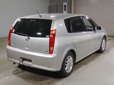 Toyota OPA  с аукциона в Японии