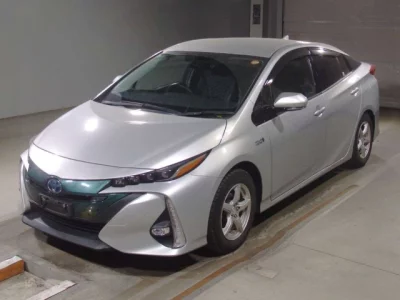 Toyota PRIUS PHV