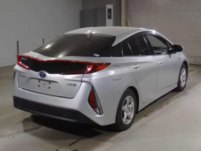 Toyota PRIUS PHV