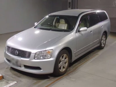 Nissan STAGEA