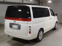 Nissan ELGRAND лот № 7085 оценка R  с аукциона в Японии 1
