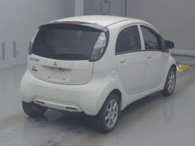 Mitsubishi I-MIEV  с аукциона в Японии