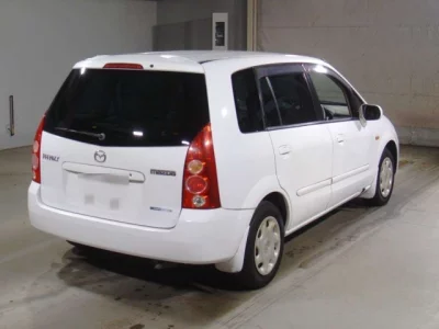 Mazda PREMACY  с аукциона в Японии