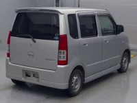Suzuki WAGON R лот № 77011 оценка RA  с аукциона в Японии 1
