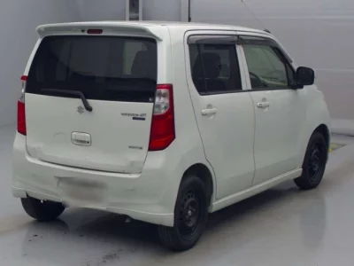 Suzuki WAGON R  с аукциона в Японии