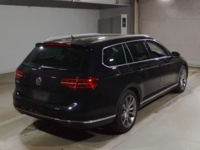Volkswagen PASSAT VARIANT