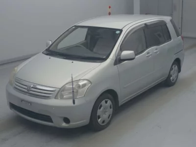 Toyota RAUM