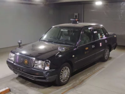 Toyota CROWN COMFORT  с аукциона в Японии