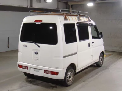 Toyota PIXIS VAN  с аукциона в Японии