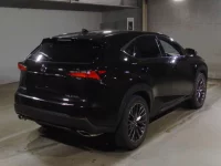 Lexus NX лот № 10043 оценка RA  с аукциона в Японии 1