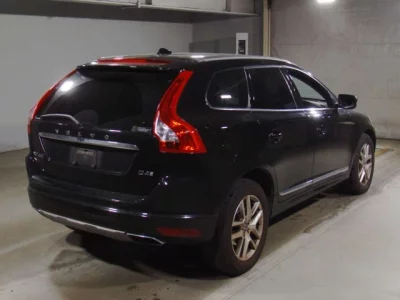 Volvo XC60  с аукциона в Японии