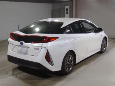 Toyota PRIUS PHV