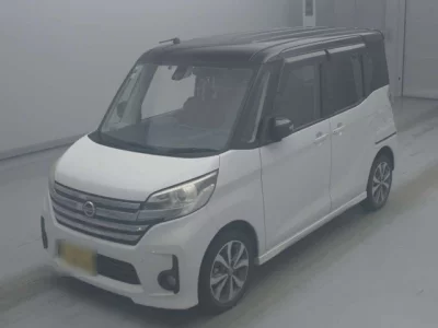 Nissan DAYZ ROOX  с аукциона в Японии