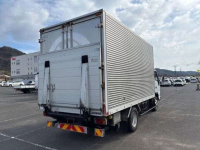 Mazda TITAN  с аукциона в Японии