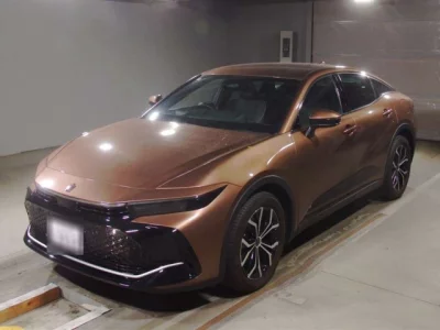 Toyota CROWN CROSSOVER  с аукциона в Японии
