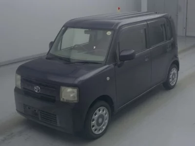 Toyota PIXIS SPACE  с аукциона в Японии