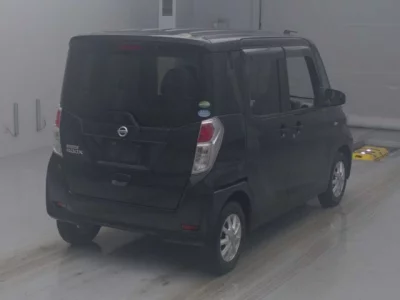 Nissan DAYZ ROOX  с аукциона в Японии