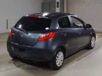 Mazda DEMIO лот № 7184 оценка R  с аукциона в Японии 1