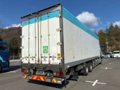 Hino PROFIA  с аукциона в Японии