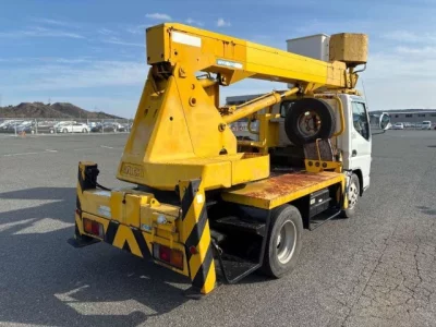 Mitsubishi Fuso Canter