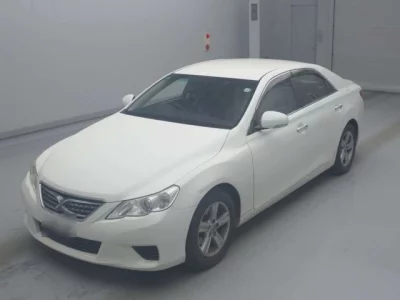 Toyota MARK X  с аукциона в Японии