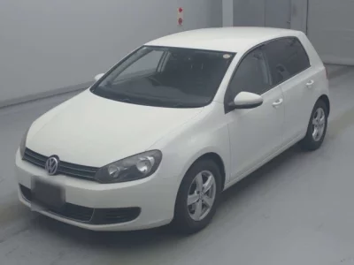 Volkswagen GOLF  с аукциона в Японии