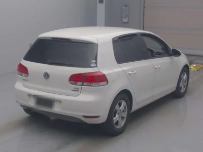 Volkswagen GOLF  с аукциона в Японии
