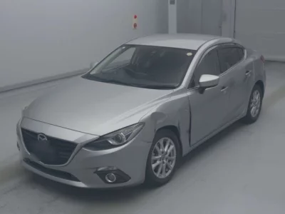 Mazda AXELA  с аукциона в Японии