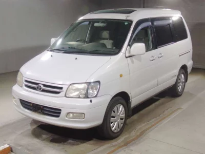 Toyota TownAce Noah