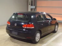 Volkswagen GOLF лот № 33041 оценка 3.5  с аукциона в Японии 1