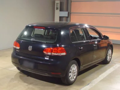 Volkswagen GOLF  с аукциона в Японии