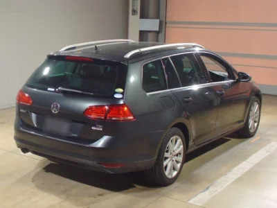 Volkswagen GOLF VARIANT