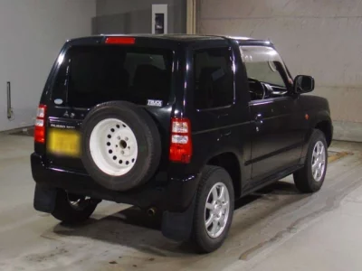 Mitsubishi PAJERO MINI