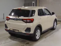 Toyota RAIZE лот № 293 оценка RA  с аукциона в Японии 1