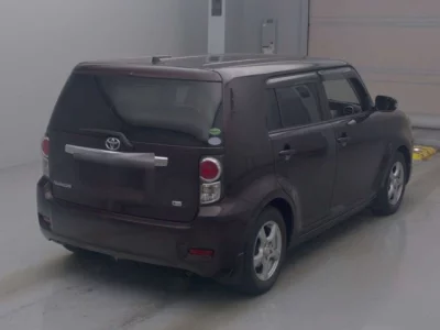 Toyota COROLLA RUMION
