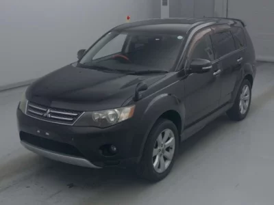 Mitsubishi OUTLANDER  с аукциона в Японии
