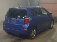 Toyota RACTIS лот № 10 оценка R  с аукциона в Японии 1