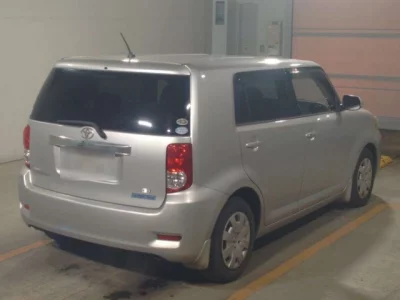 Toyota COROLLA RUMION