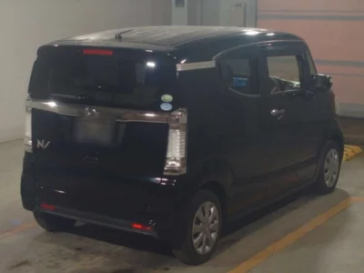 Honda N-Box Slash