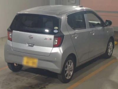 Daihatsu MIRA E S