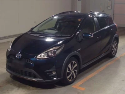 Toyota AQUA  с аукциона в Японии