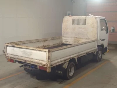 Nissan ATLAS  с аукциона в Японии