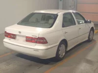Toyota VISTA лот № 6074 оценка R  с аукциона в Японии 1